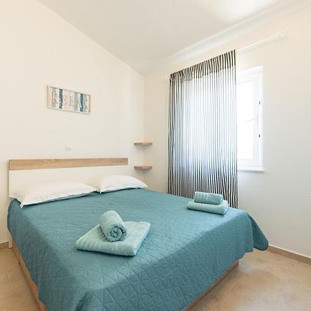 Apratman Mares Razanj Apartment Exterior photo
