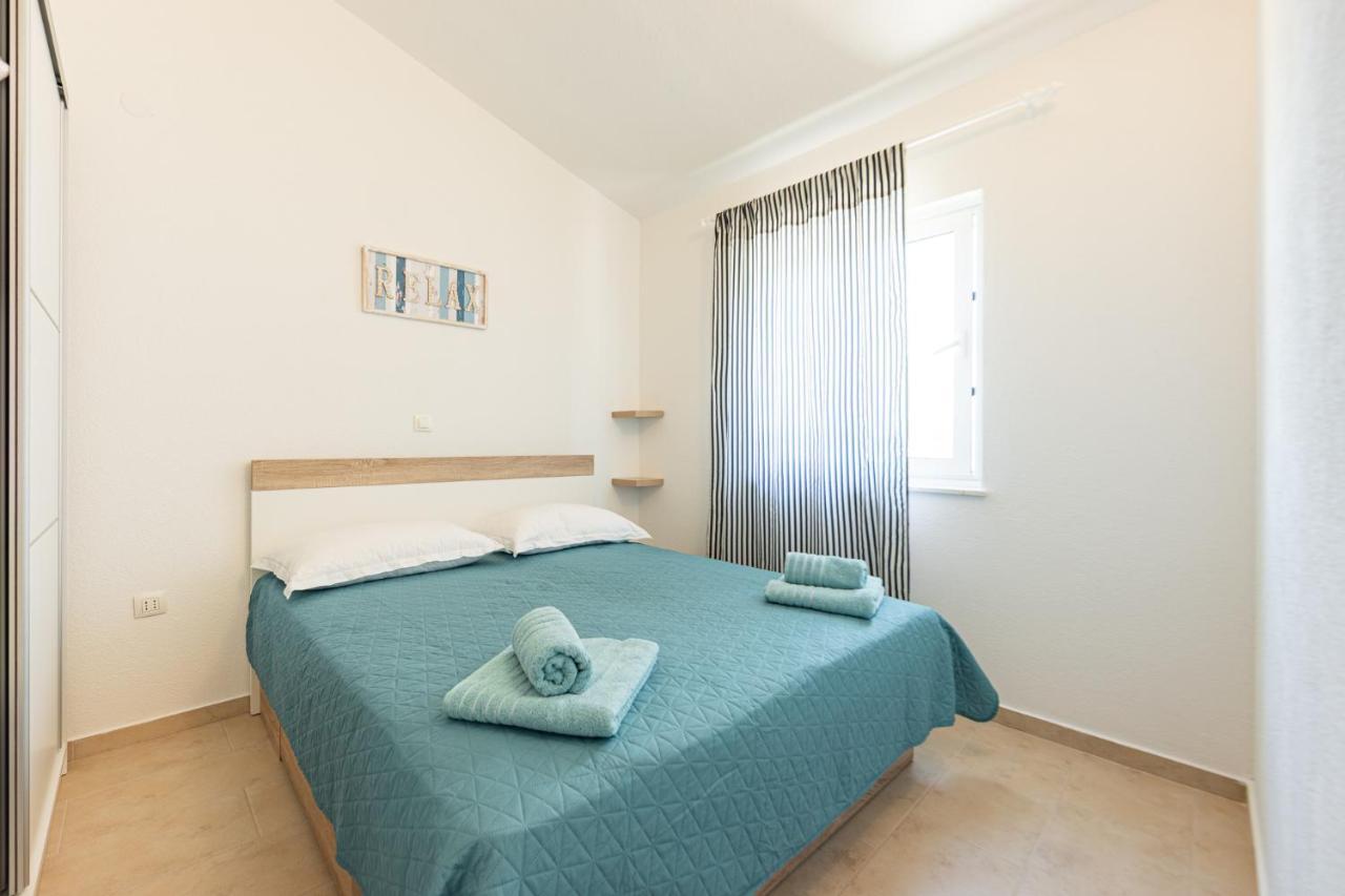 Apratman Mares Razanj Apartment Exterior photo