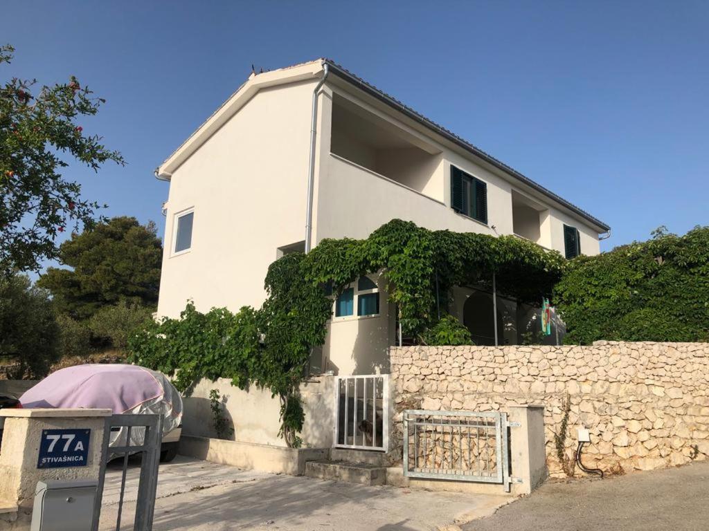 Apratman Mares Razanj Apartment Exterior photo