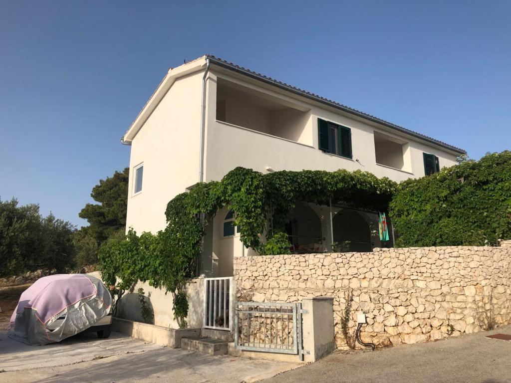 Apratman Mares Razanj Apartment Exterior photo
